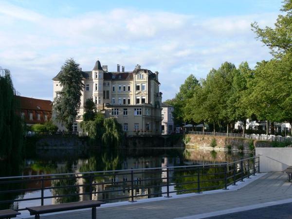 Blick von der Ameide auf den Schloßgraben